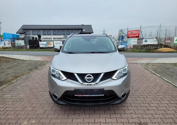 Nissan Qashqai cena 52500 przebieg: 77000, rok produkcji 2015 z Żabno małe 121